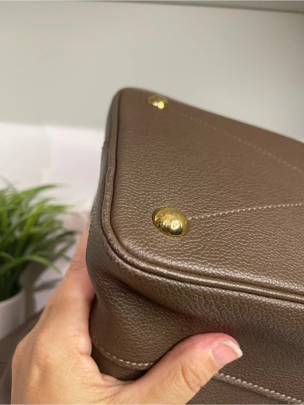 Louis Vuitton Citadine Mocha Monogram Embossed Leather Tote with Pouch